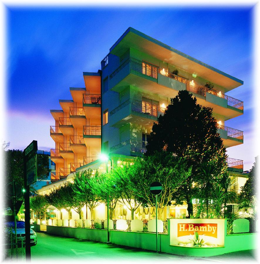 Hotel Bamby Червия Экстерьер фото